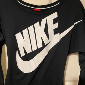 Nike women’s long sleeve